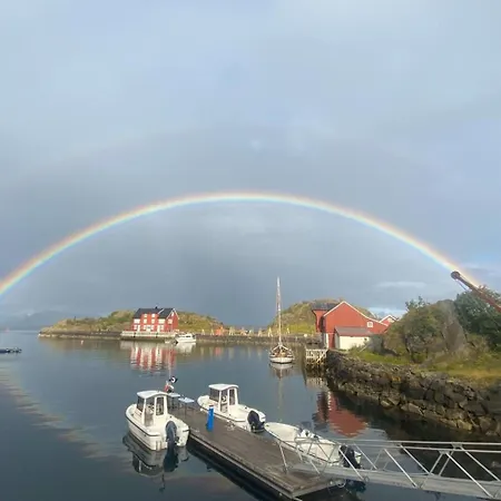 Tatil Evi Amazing Waterfront Rorbu Stamsund